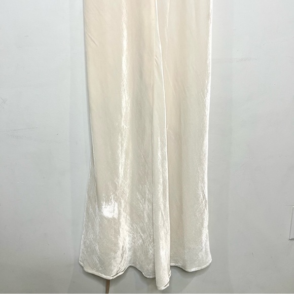 Reformation Malaga Velvet maxi Dress in Fior Di Latte size 2 NEW! New with tags! - Picture 10 of 13